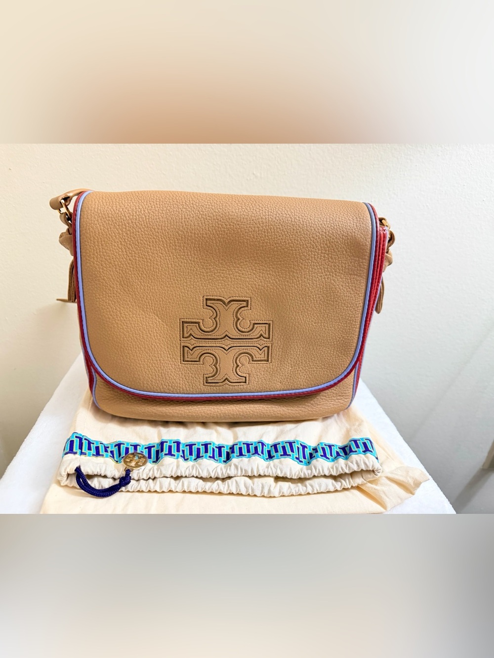 👜 AUTHENTIC TORY BURCH TAN PEBBLED LEATHER CROSSBODY BAG